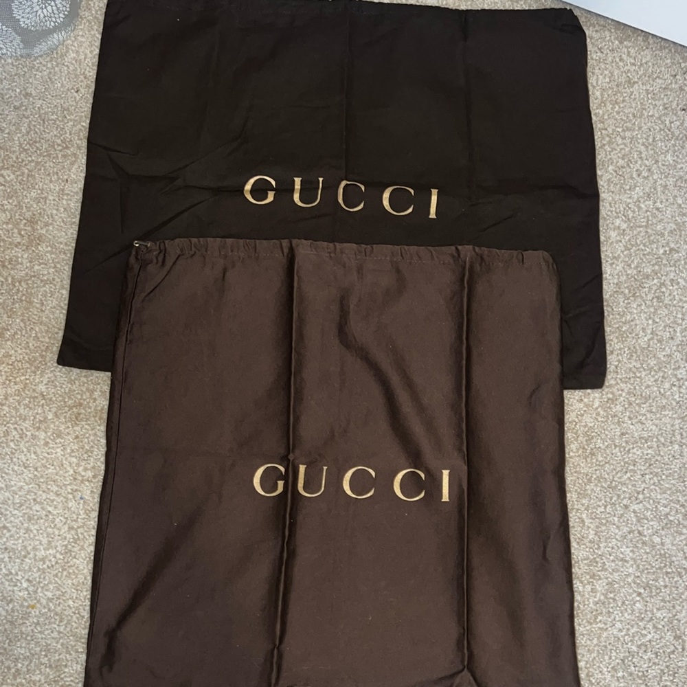 Gucci dust bag (2 pcs)